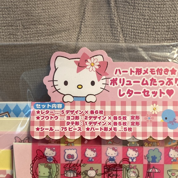 NWT Hello Kitty Sanrio Hello Kitty Letter set - Picture 2 of 4